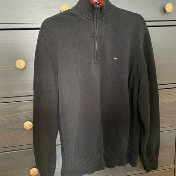 Tommy Hilfiger Sweater - Picture 7 of 7